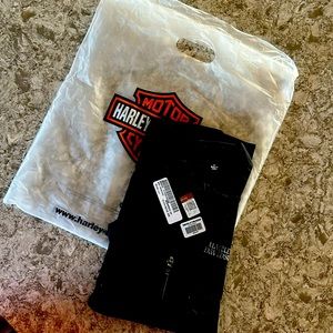 Harley Davidson Women’s SZ M brand new short sleeve zip up shirt black shirt